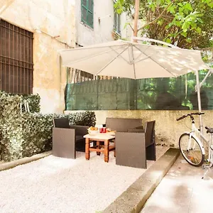 A Casa Nostra Bed & Breakfast Roma